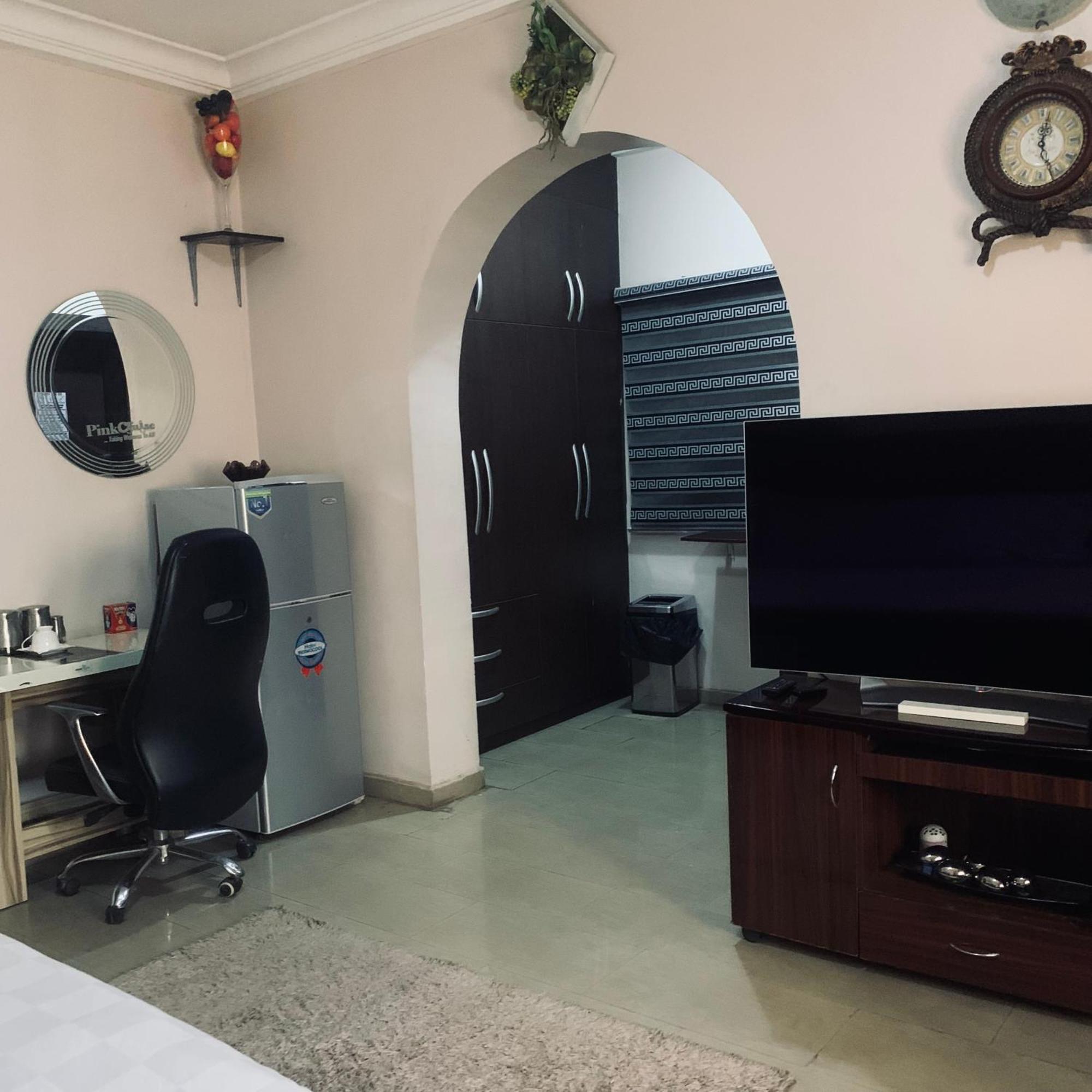 Aparthotel Health Plaza Abuja Exterior foto