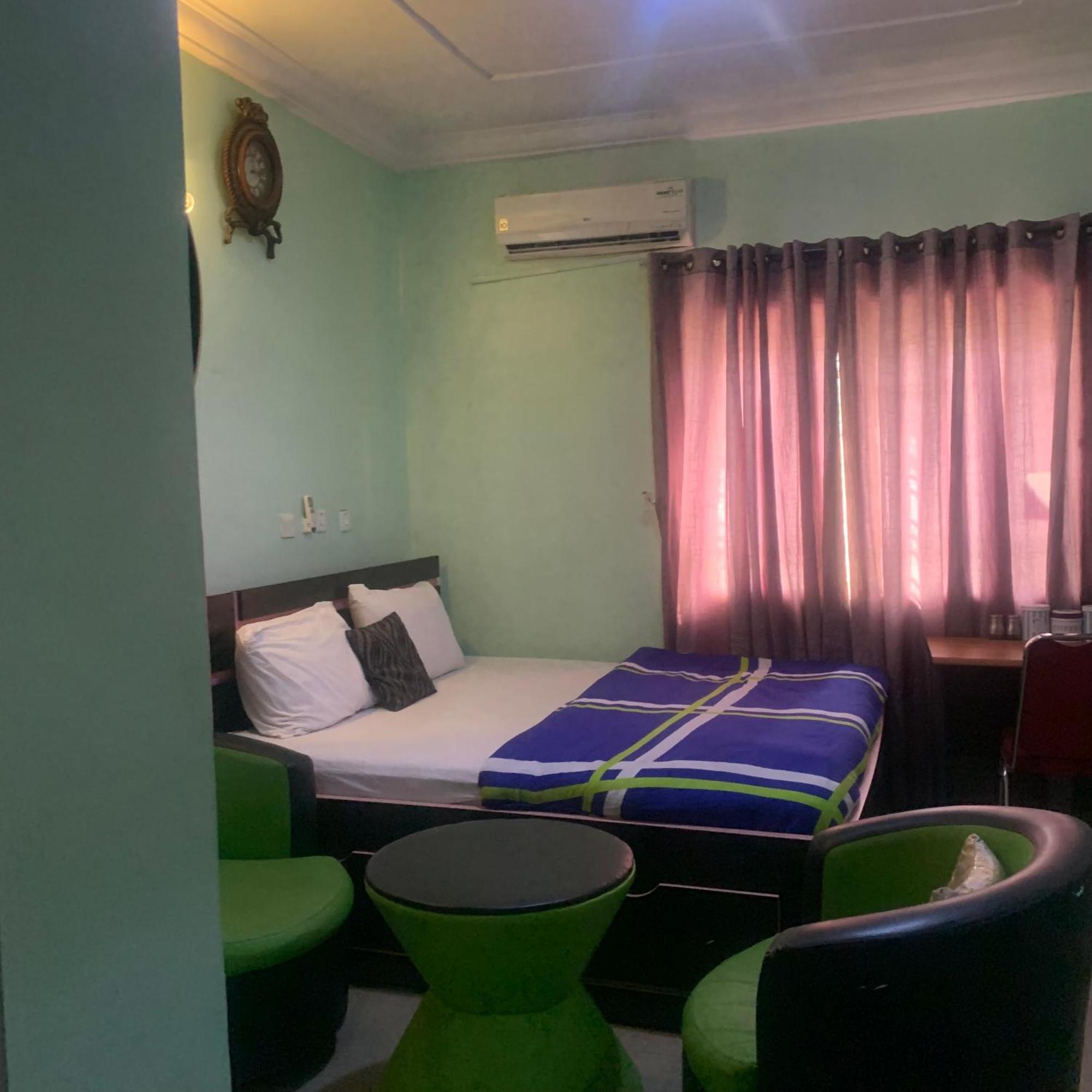 Aparthotel Health Plaza Abuja Exterior foto
